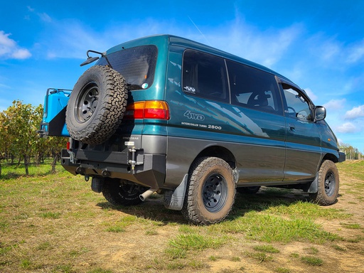 mitsubishi_l400_delica_series_2_low_profile_rear_bumper_kit_2