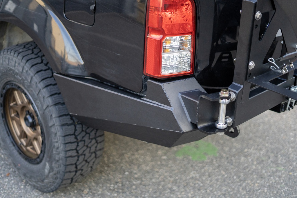 r51_nissan_pathfinder_high_clearance_rear_bumper_kit_13